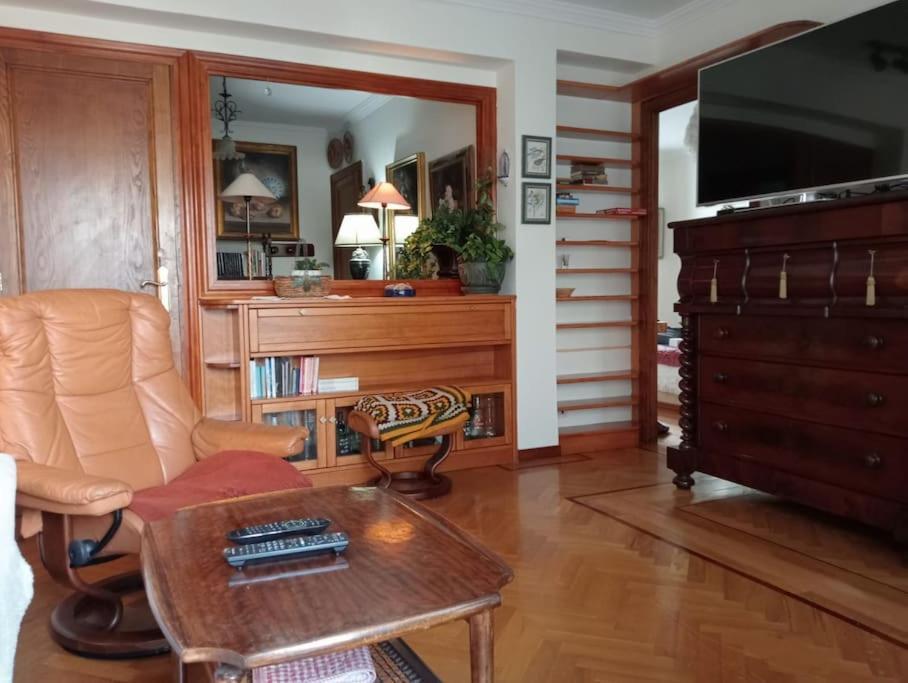Atico Con Terraza En El Centro De Vigo Lägenhet Exteriör bild