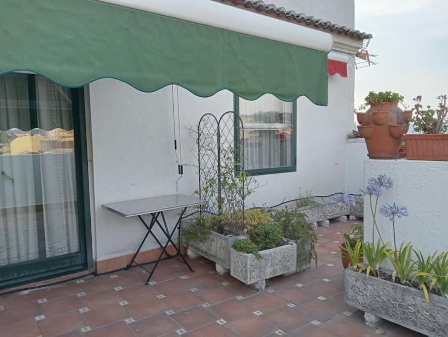 Atico Con Terraza En El Centro De Vigo Lägenhet Exteriör bild